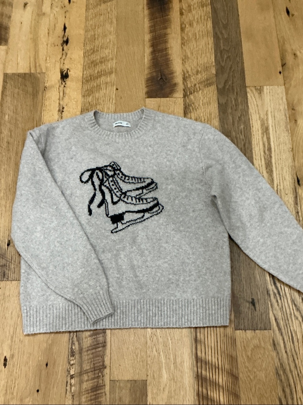 Hollister Light Gray Crewneck Sweater with Black Ice Skate Graphic